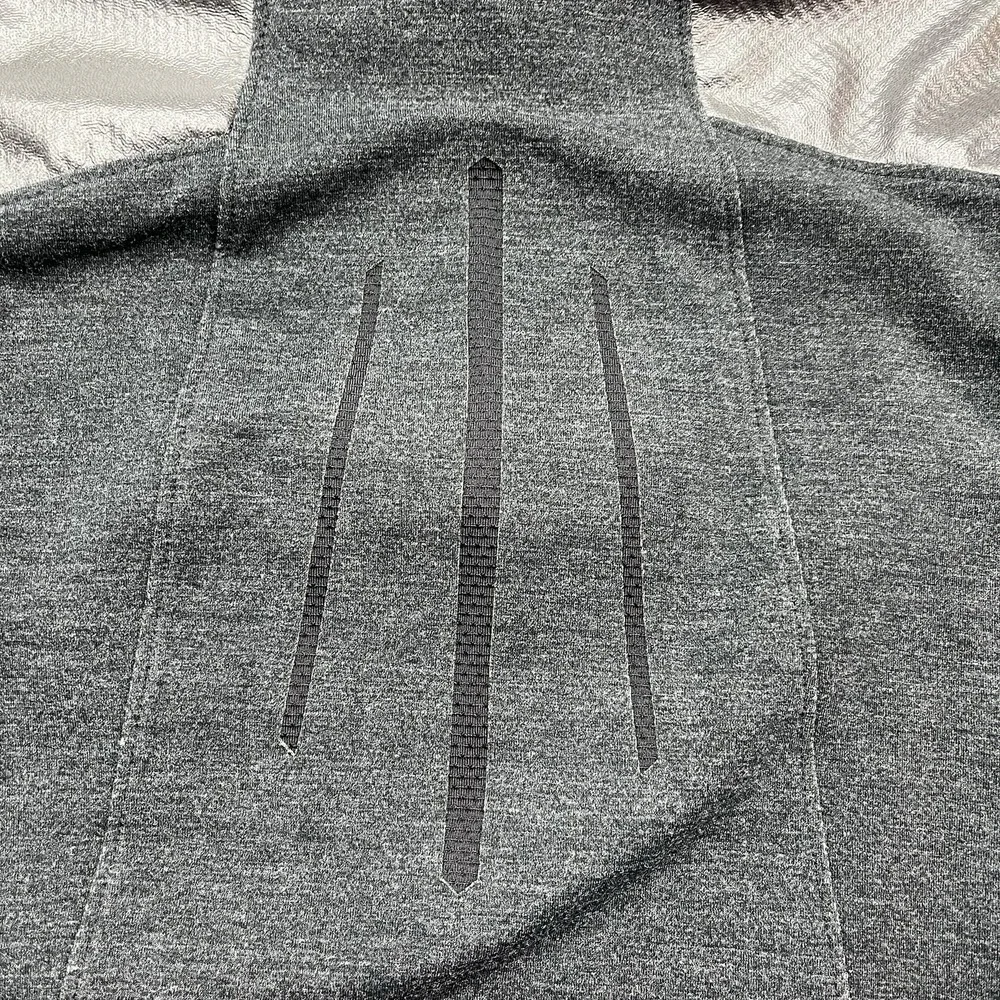 Nike Jordan Training Shield Hoodie Mens L Fitted‎ Gray 1/4 Zip Dri-Fit Stretch